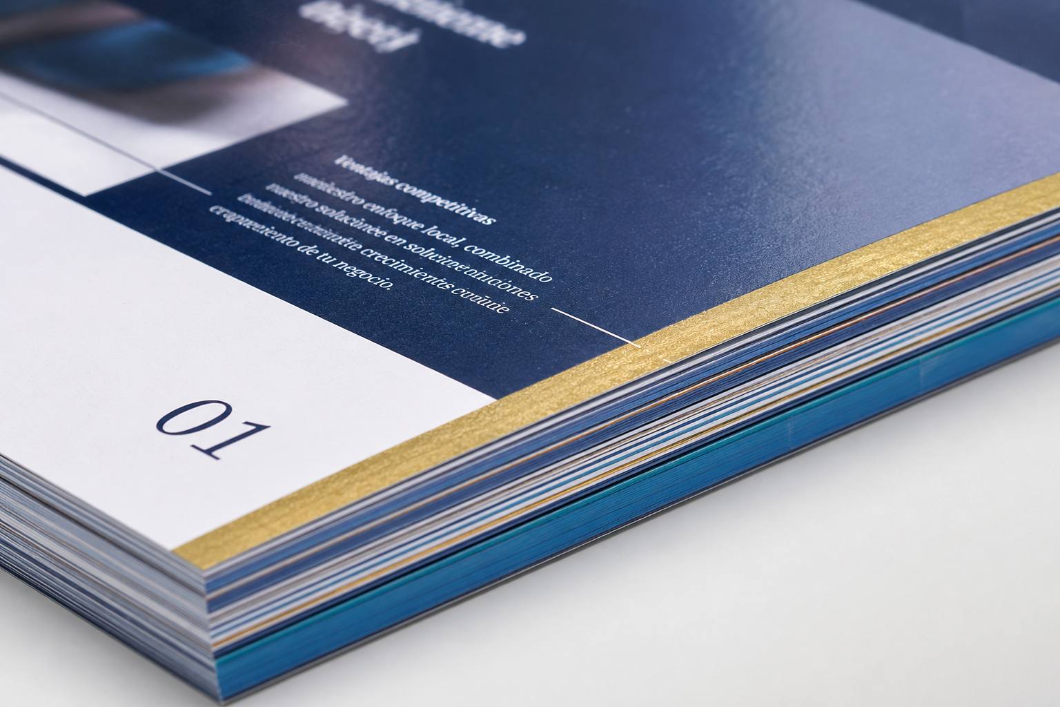 Folletos catalogos impresion diseno grafico · E Farré Barcelona